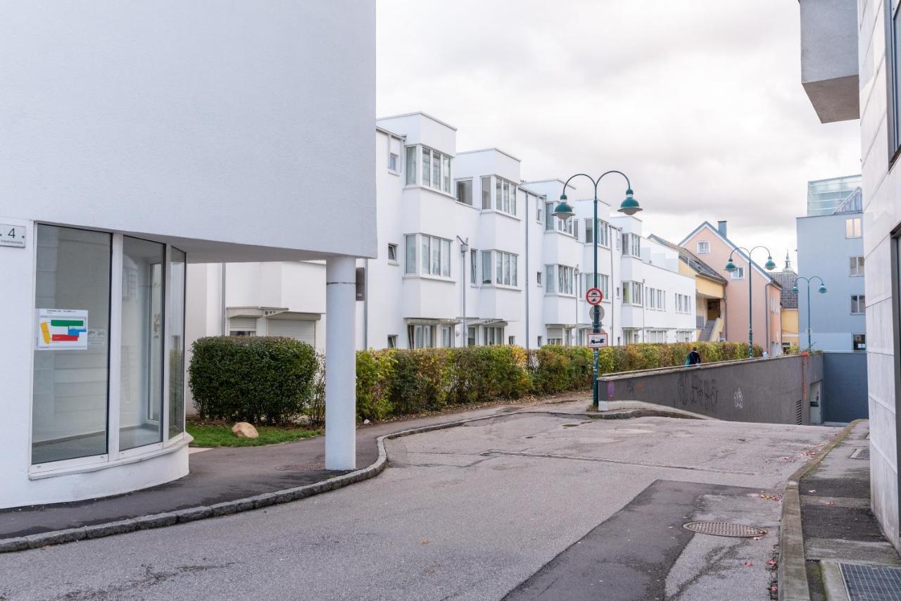 Limehome Linz Friedrichstrasse Exterior foto